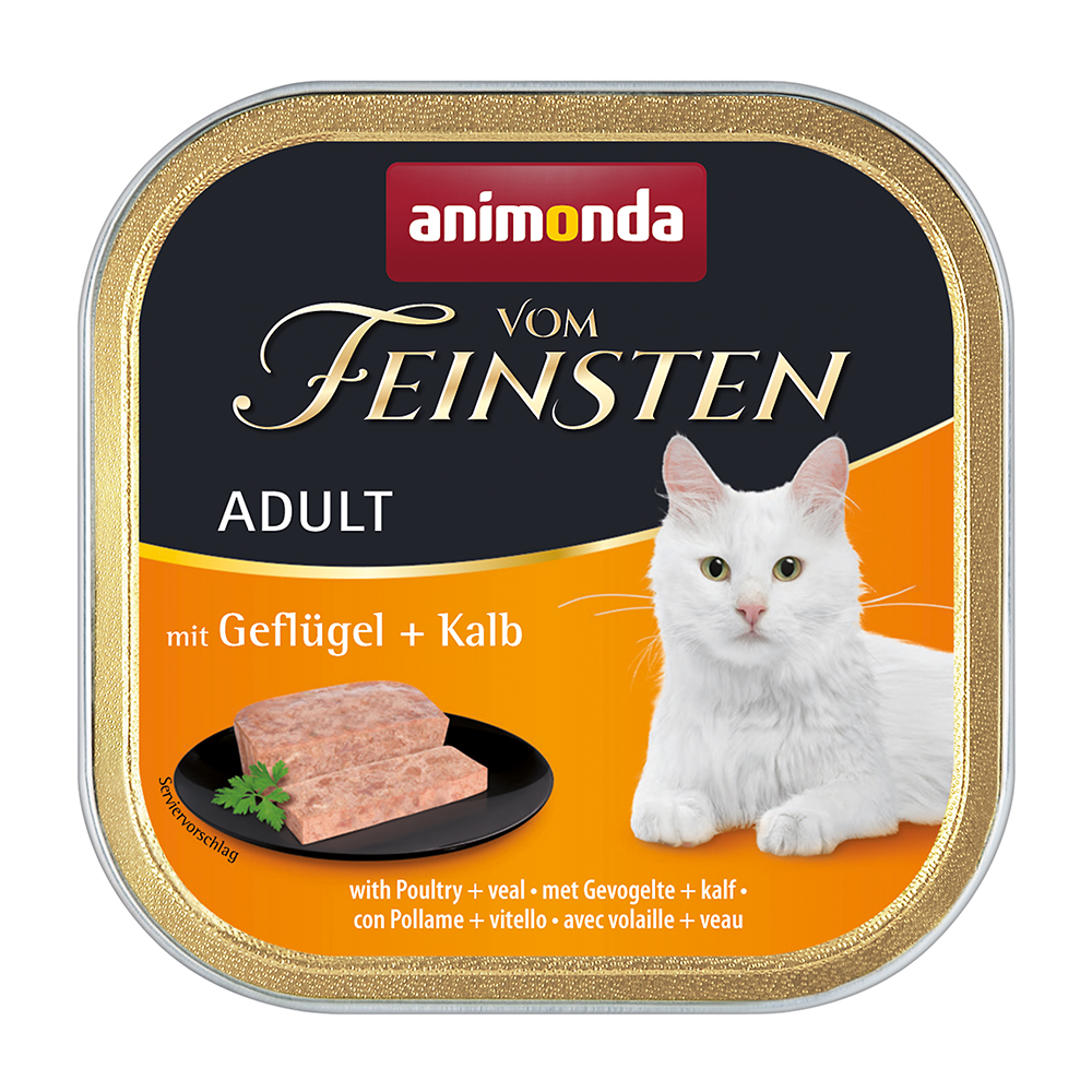 Adult mit Geflügel + Kalb