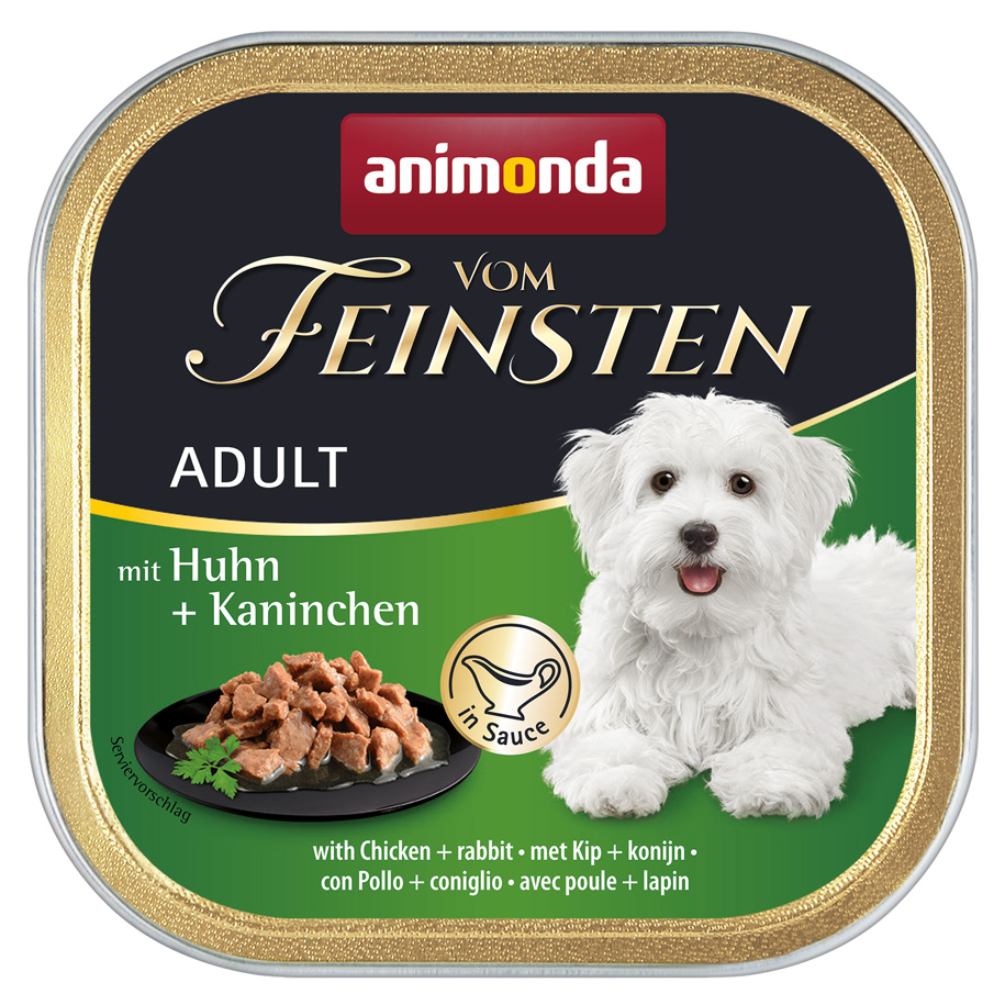 Adult mit Huhn & Kaninchen