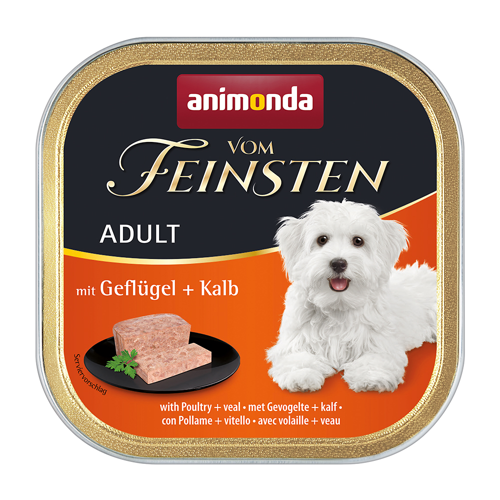 Adult mit Geflügel + Kalb